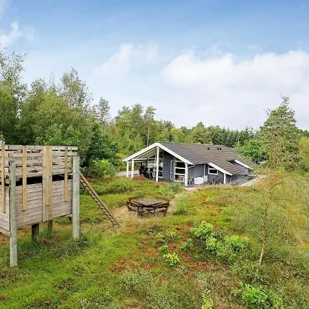 度假居 Exotic Holiday In S By With Sauna Lyngså